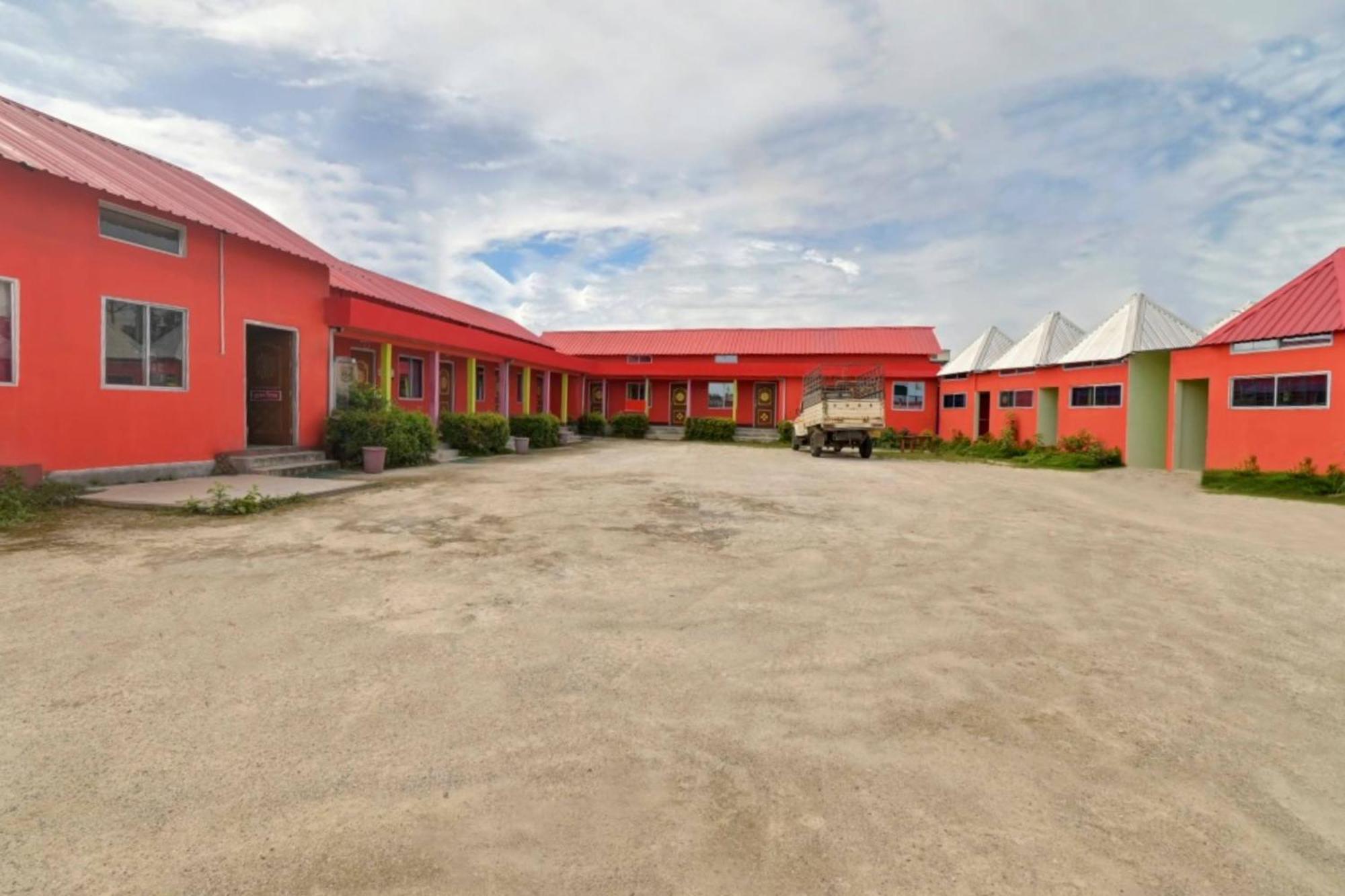 Hotel O Welcome Resort & Family Restaurant Barpeta ภายนอก รูปภาพ